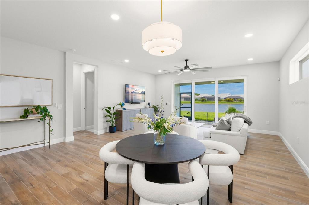 8160 Sternway Road Sarasota, FL 34240 - Photo 12 of 73