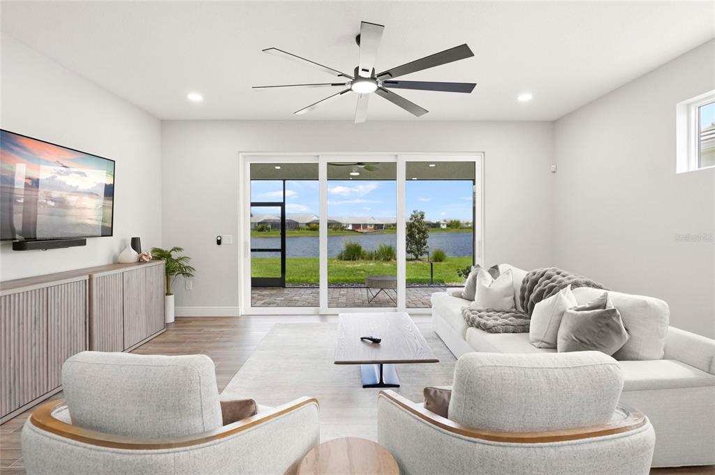8160 Sternway Road Sarasota, FL 34240 - Photo 16 of 73