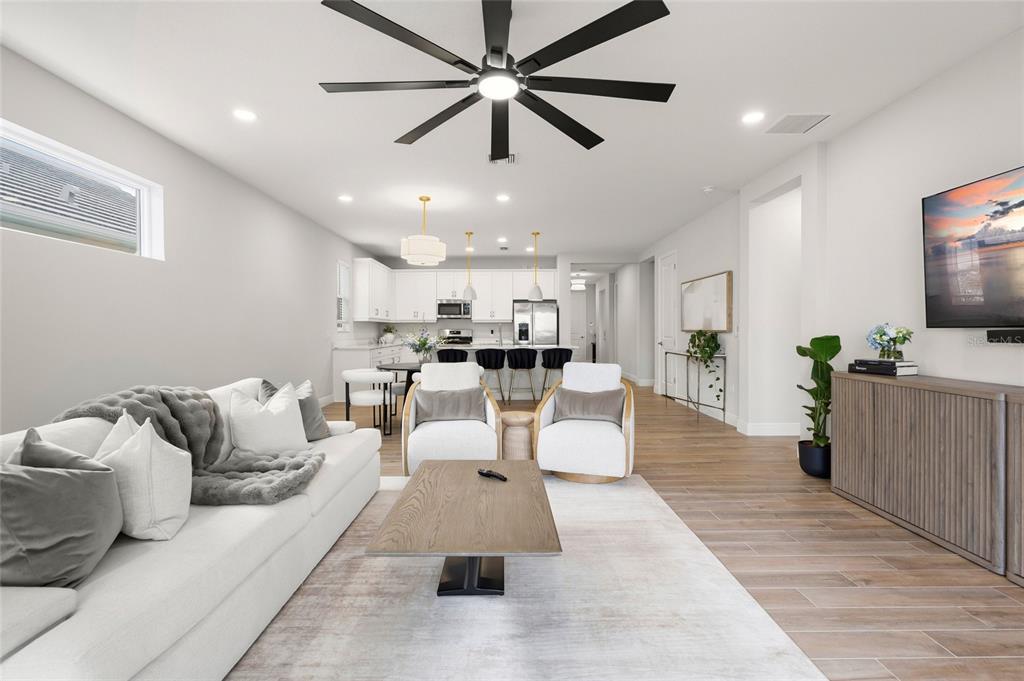 8160 Sternway Road Sarasota, FL 34240 - Photo 20 of 73