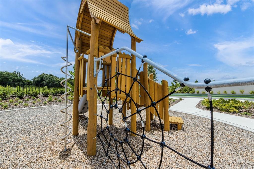 8160 Sternway Road Sarasota, FL 34240 - Photo 57 of 73