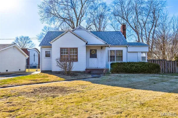 $112,000 | 123 Bender Avenue, East Alton, IL 62024