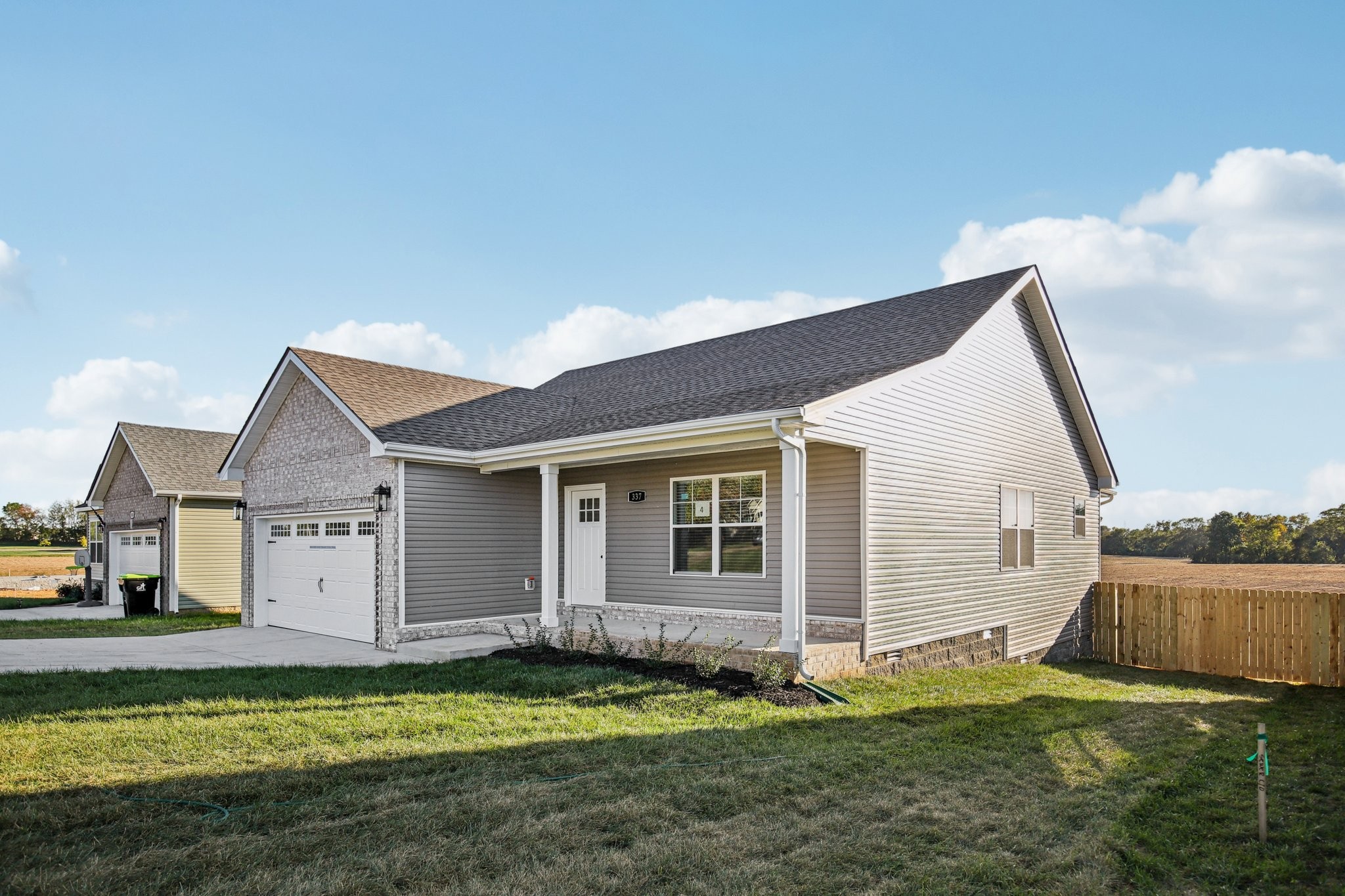 4 Hugh Hunter Road Oak Grove, KY 42262 - Photo 2 of 54 Gallery Image 2