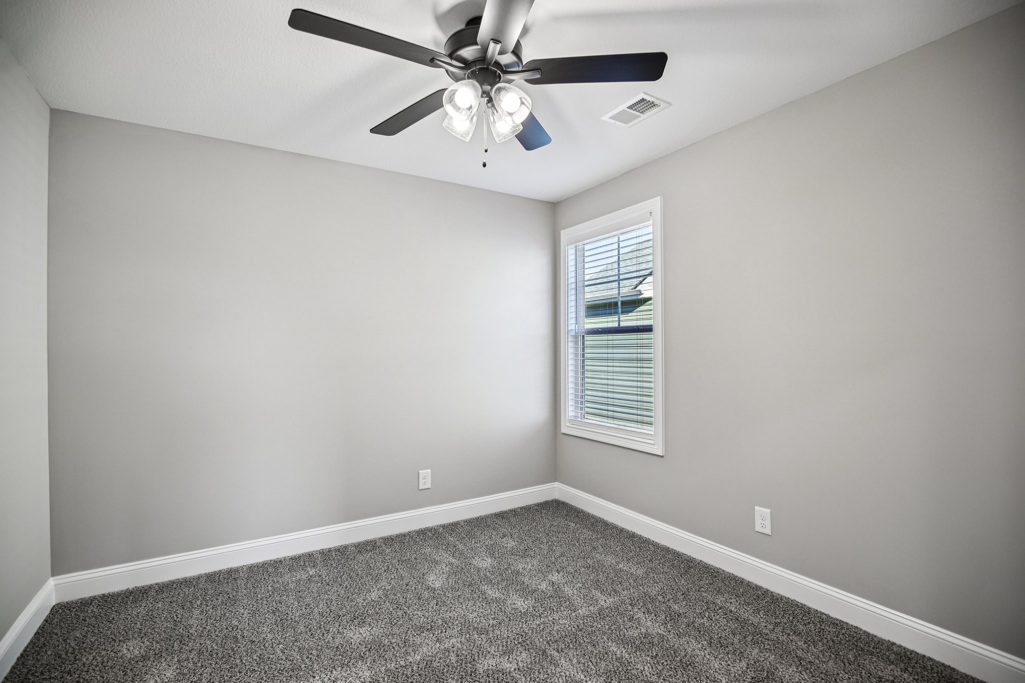4 Hugh Hunter Road Oak Grove, KY 42262 - Photo 40 of 54 Gallery Image 40