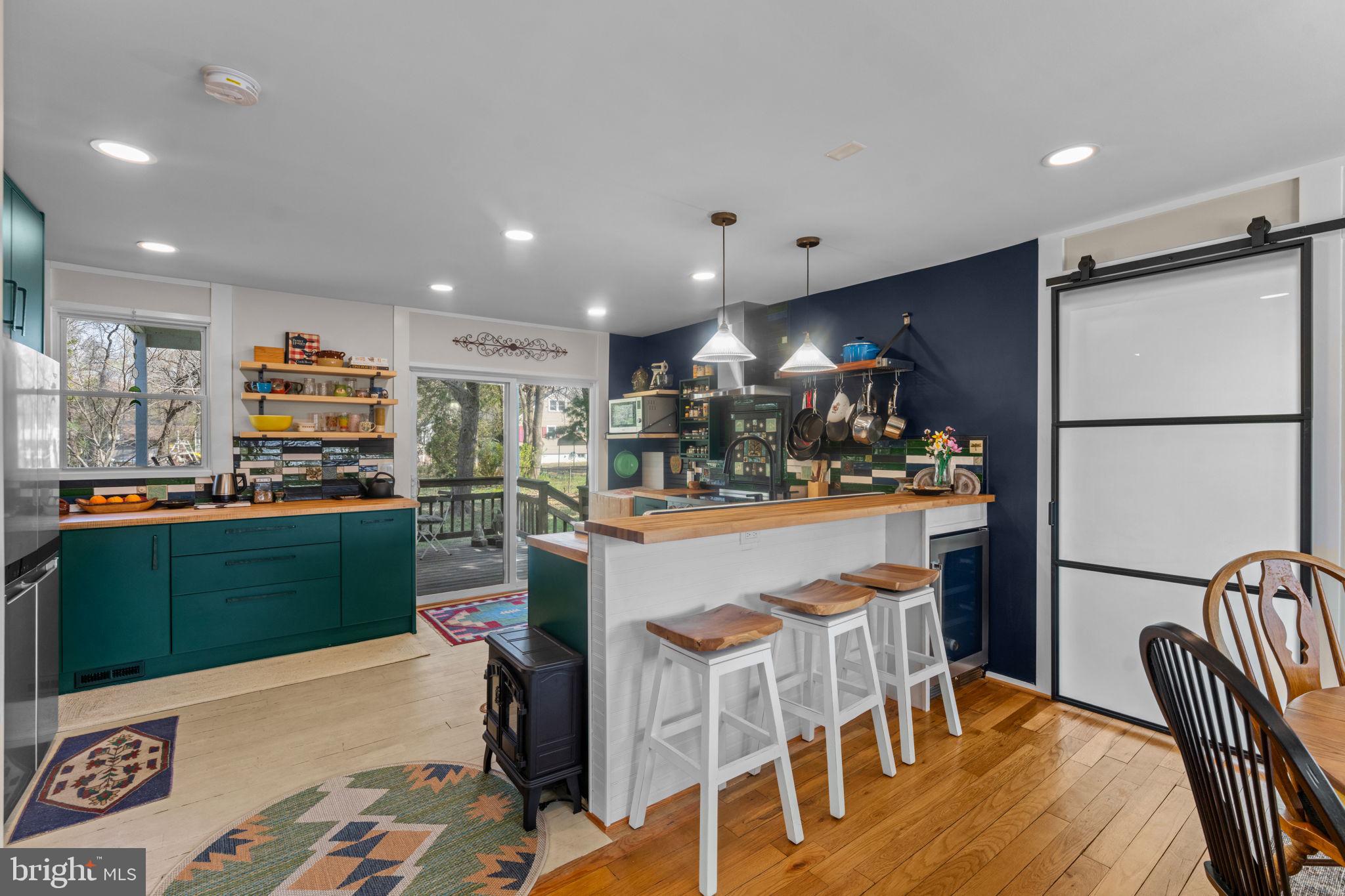 4702 Longfellow Street Riverdale, MD 20737 - Photo 10 of 87