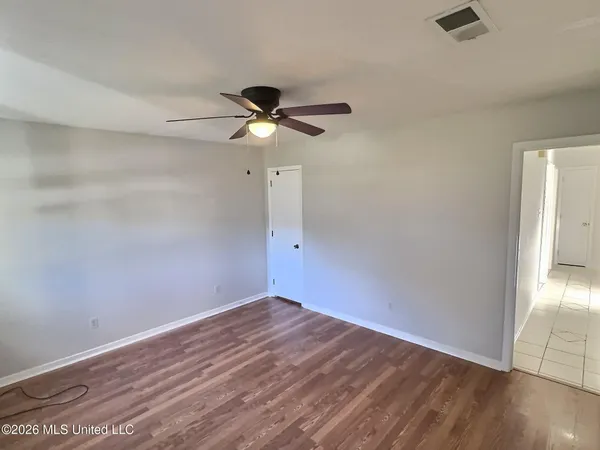 $1,495 | 302 Hunter Drive, Ocean Springs, MS 39564