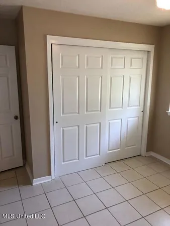 $1,495 | 302 Hunter Drive, Ocean Springs, MS 39564