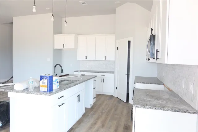 $2,700 | 1967 Cambria Drive, Bryan, TX 77807