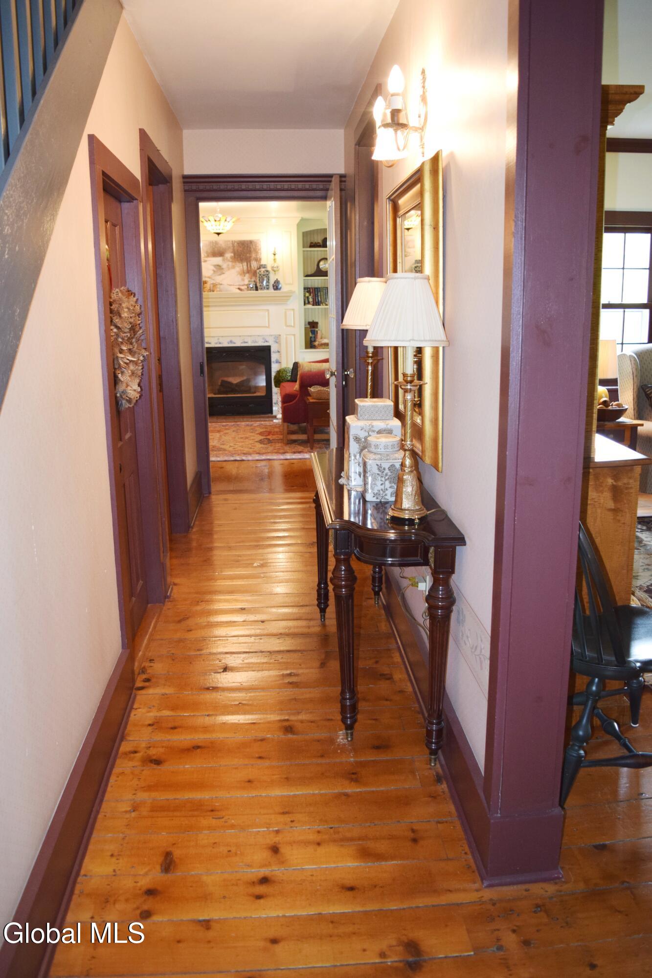 944 Stony Point Road Schodack, NY 12033 - Photo 49 of 99 Front Hallway