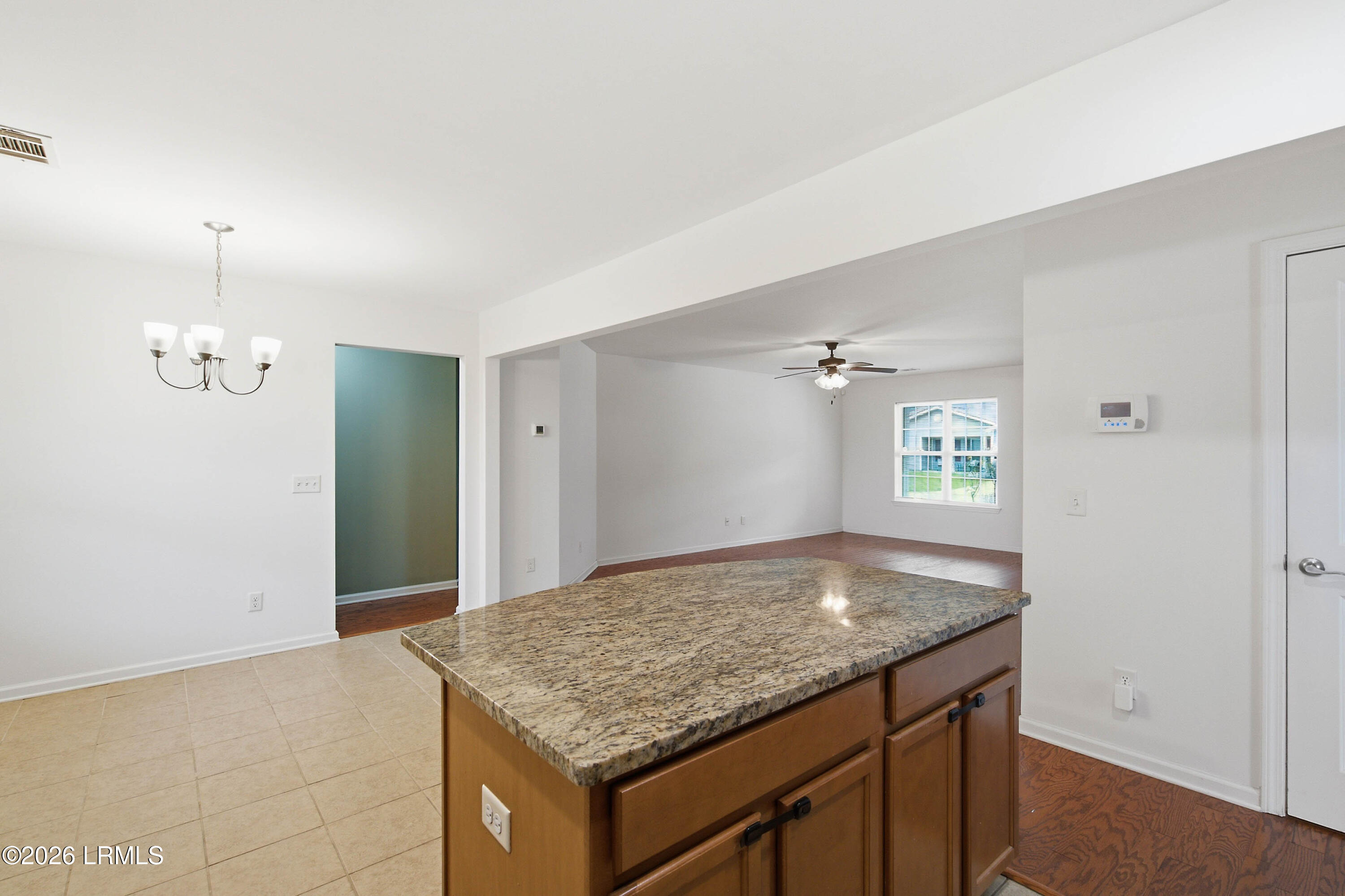 464 Ridgeland Lakes Drive Ridgeland, SC 29936 - Photo 18 of 43 464 Ridgeland Lakes-21