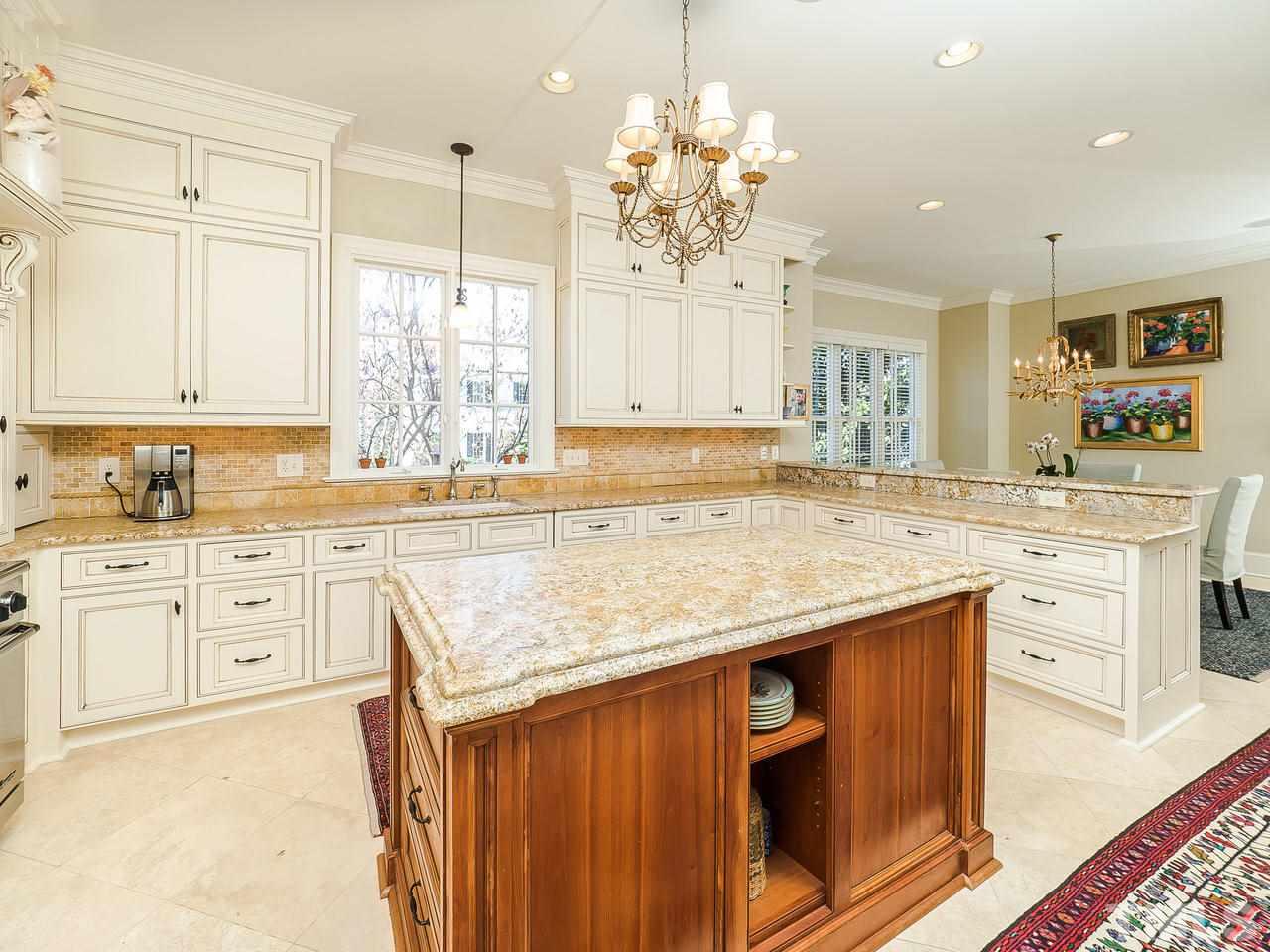 2408 Lewis Grove Lane Raleigh, NC 27608 - Photo 11 of 27