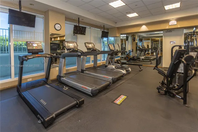 $1,300,000 | 9559 Collins Avenue, Unit S7D, Surfside, FL 33154