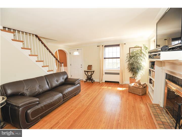 1200 Rices Mill Road Wyncote, PA 19095 - Photo 5 of 20 Living Room