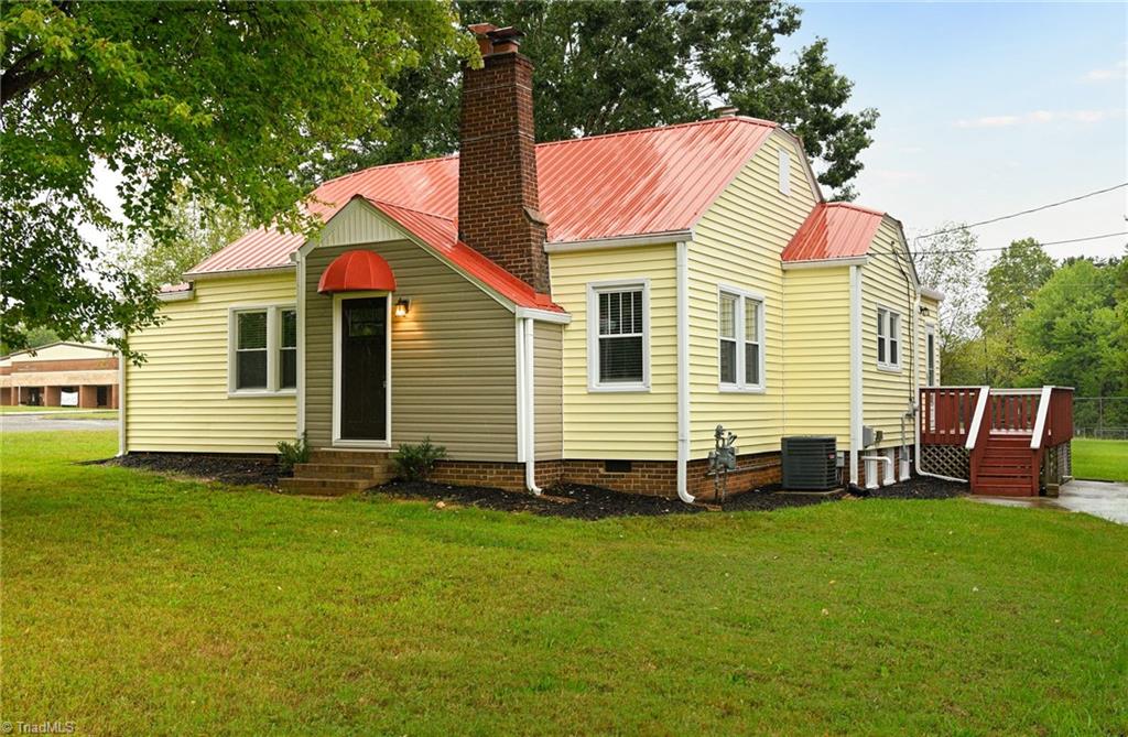 152 Midway School Road Lexington, NC 27295 - Photo 1 of 18 Gallery Image 1