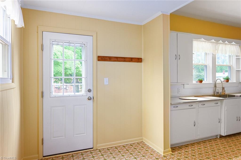 152 Midway School Road Lexington, NC 27295 - Photo 15 of 18 Gallery Image 15