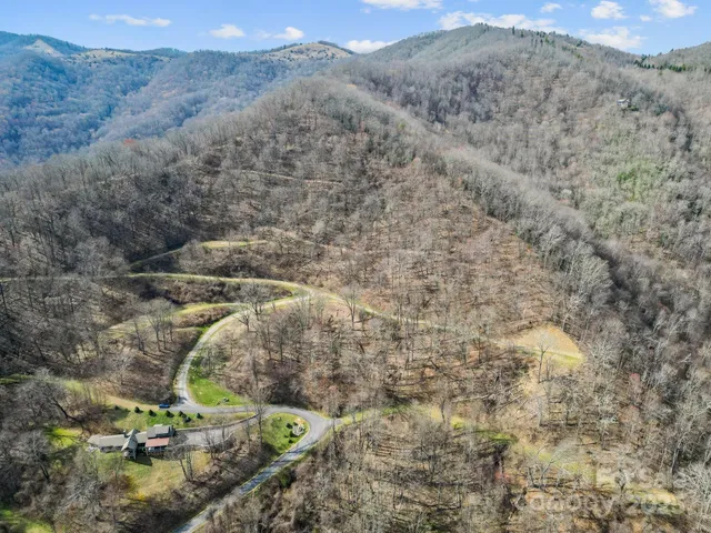 $1,255,000 | 580 Freemont Drive, Leicester, NC 28748