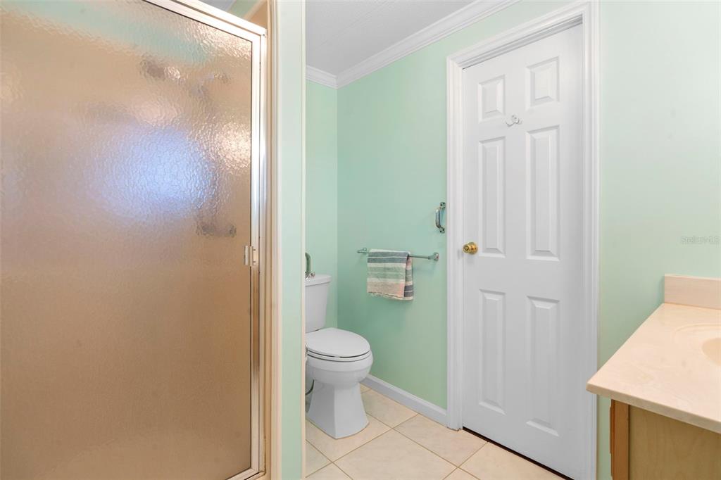 105 Florence Boulevard DeBary, FL 32713 - Photo 12 of 31 a bathroom with a granite countertop sink