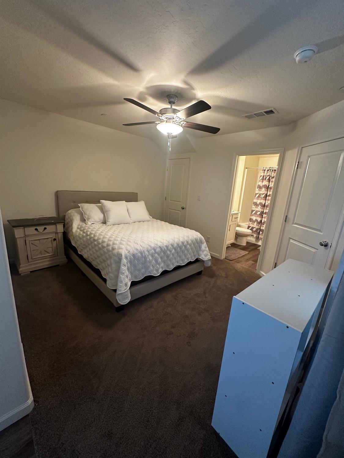 1905 George Avenue Sanger, CA 93657 - Photo 20 of 23