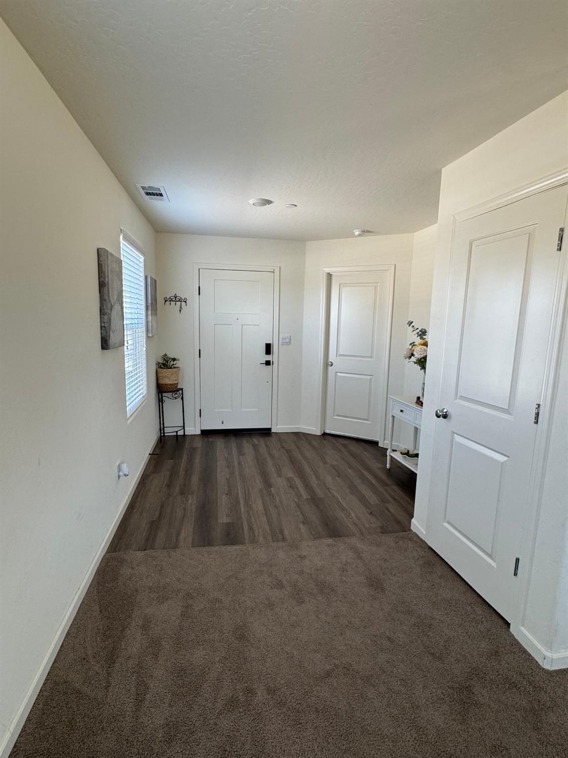 1905 George Avenue Sanger, CA 93657 - Photo 4 of 23