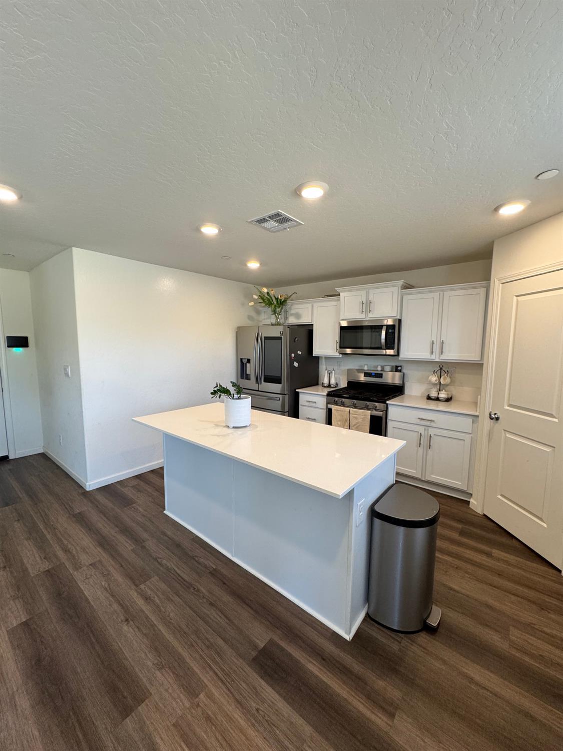 1905 George Avenue Sanger, CA 93657 - Photo 6 of 23