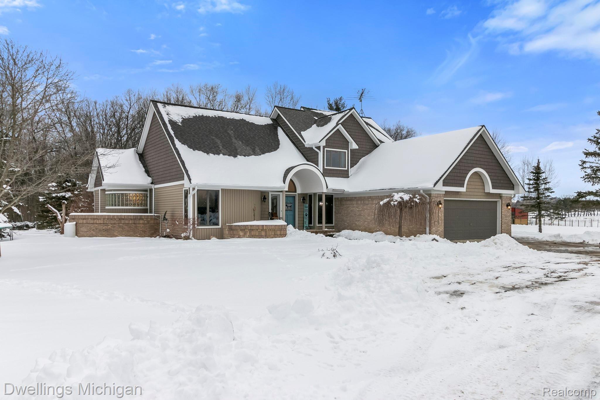 4567 Musson Road Howell, MI 48855 - Photo 37 of 39 IMG_0241.jpg