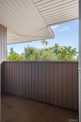$179,900 | 2825-205 North Los Felices Road, Unit 205, Palm Springs, CA 92262