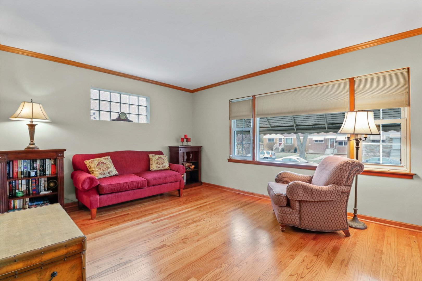 2335 Westover Avenue North Riverside, IL 60546 - Photo 4 of 27