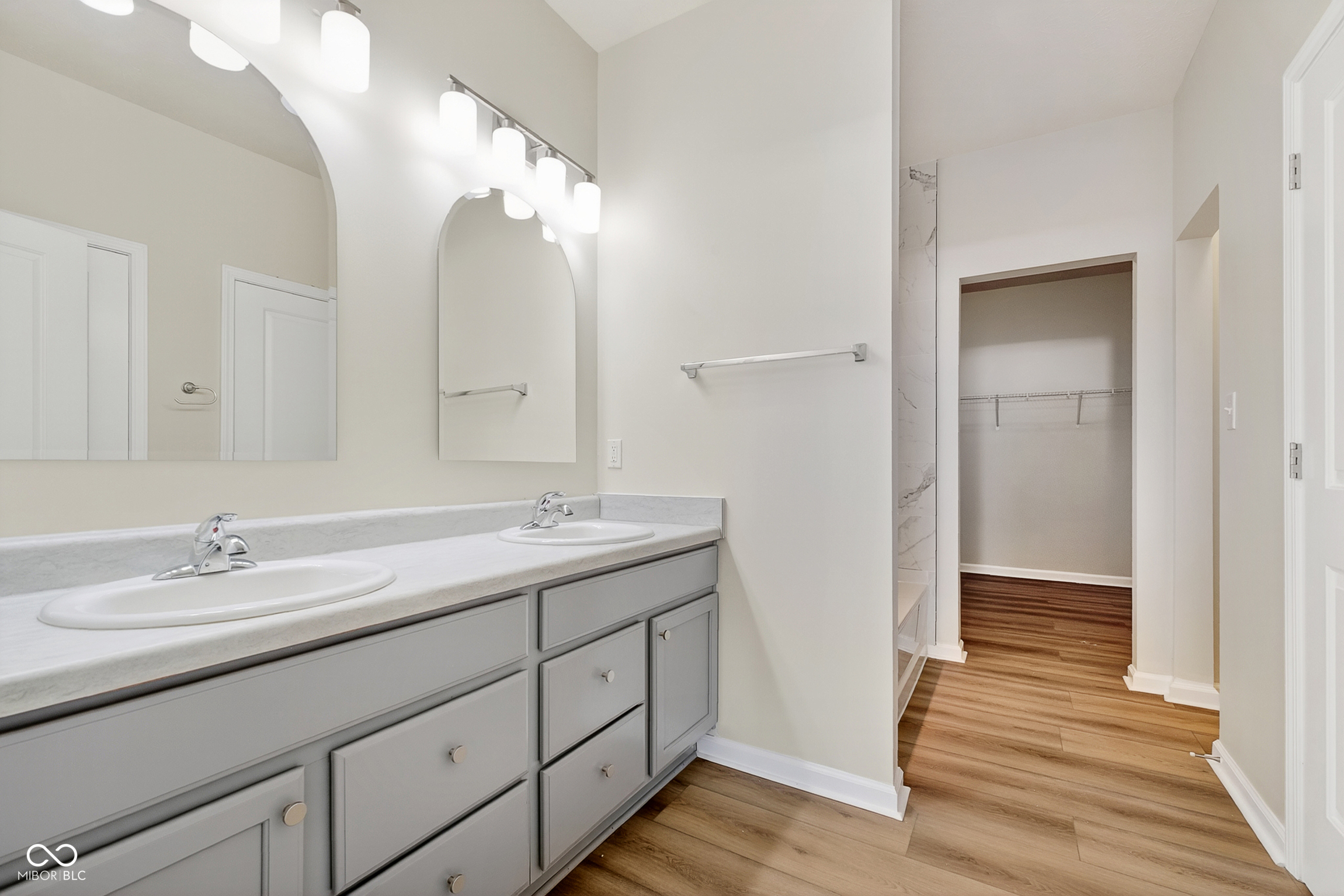 2715 Cabin Hill Road Indianapolis, IN 46229 - Photo 21 of 30