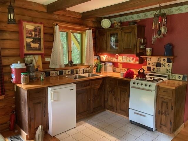 3433 West Hill Road Montgomery, VT 05450 - Photo 16 of 18