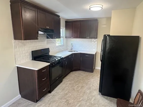 $2,800 | 25-56 72nd Street | Jackson Heights