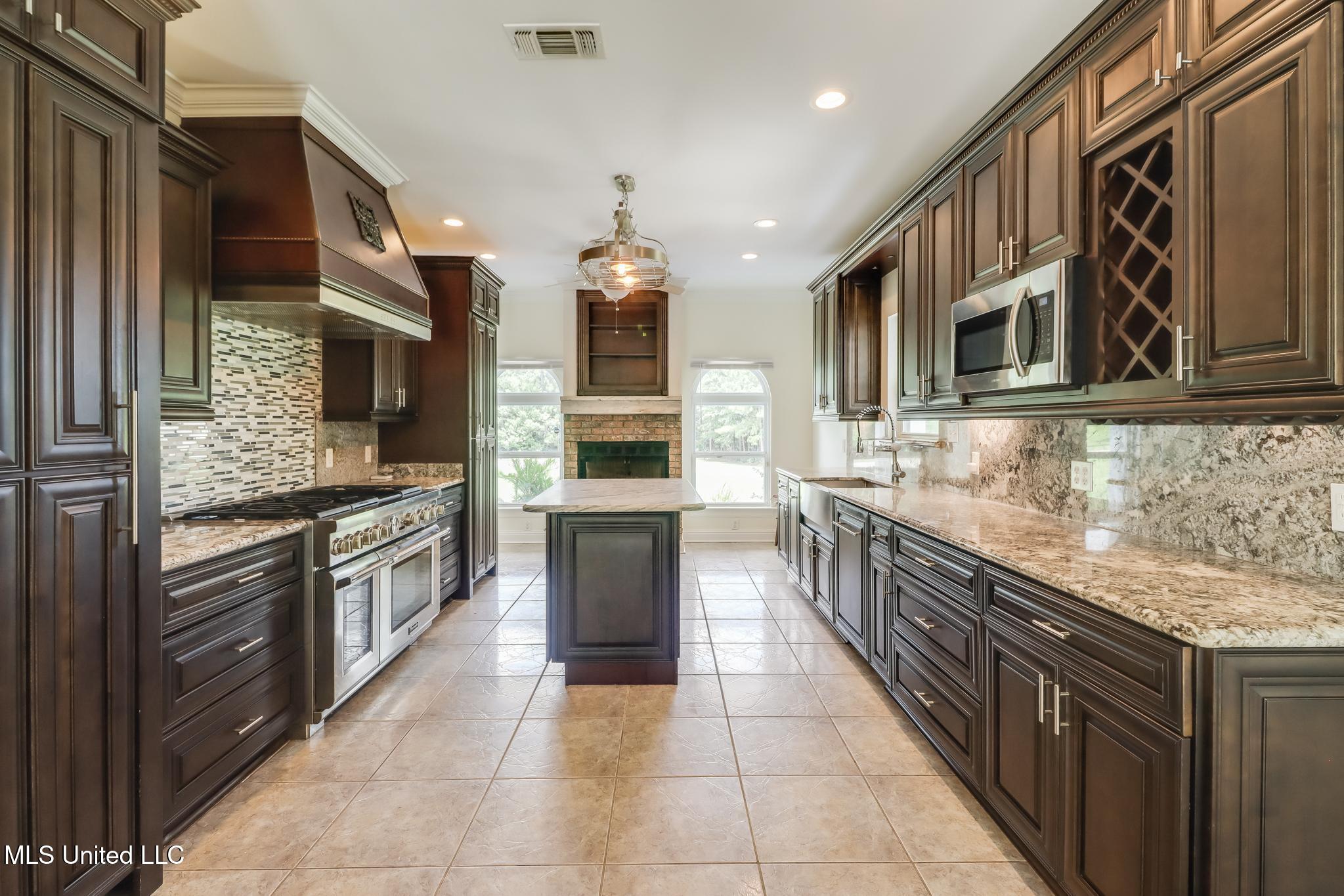 5029 Crescent Ridge Drive Kiln, MS 39556 - Photo 19 of 39 Photo Jun 09 2025, 1 26 01 PM