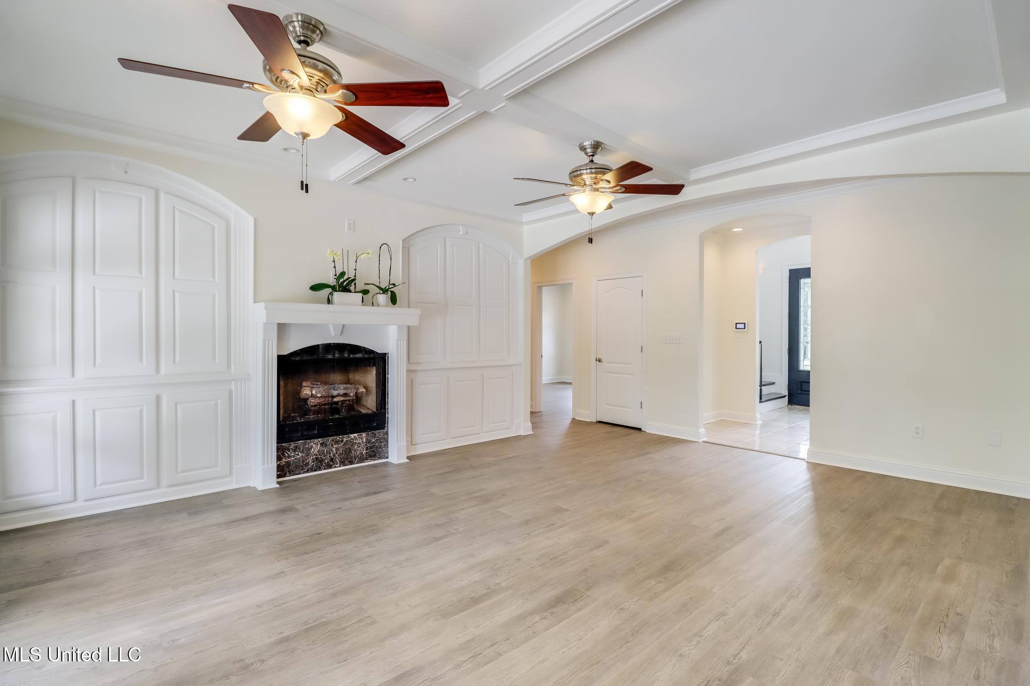 5029 Crescent Ridge Drive Kiln, MS 39556 - Photo 10 of 49 Living Area