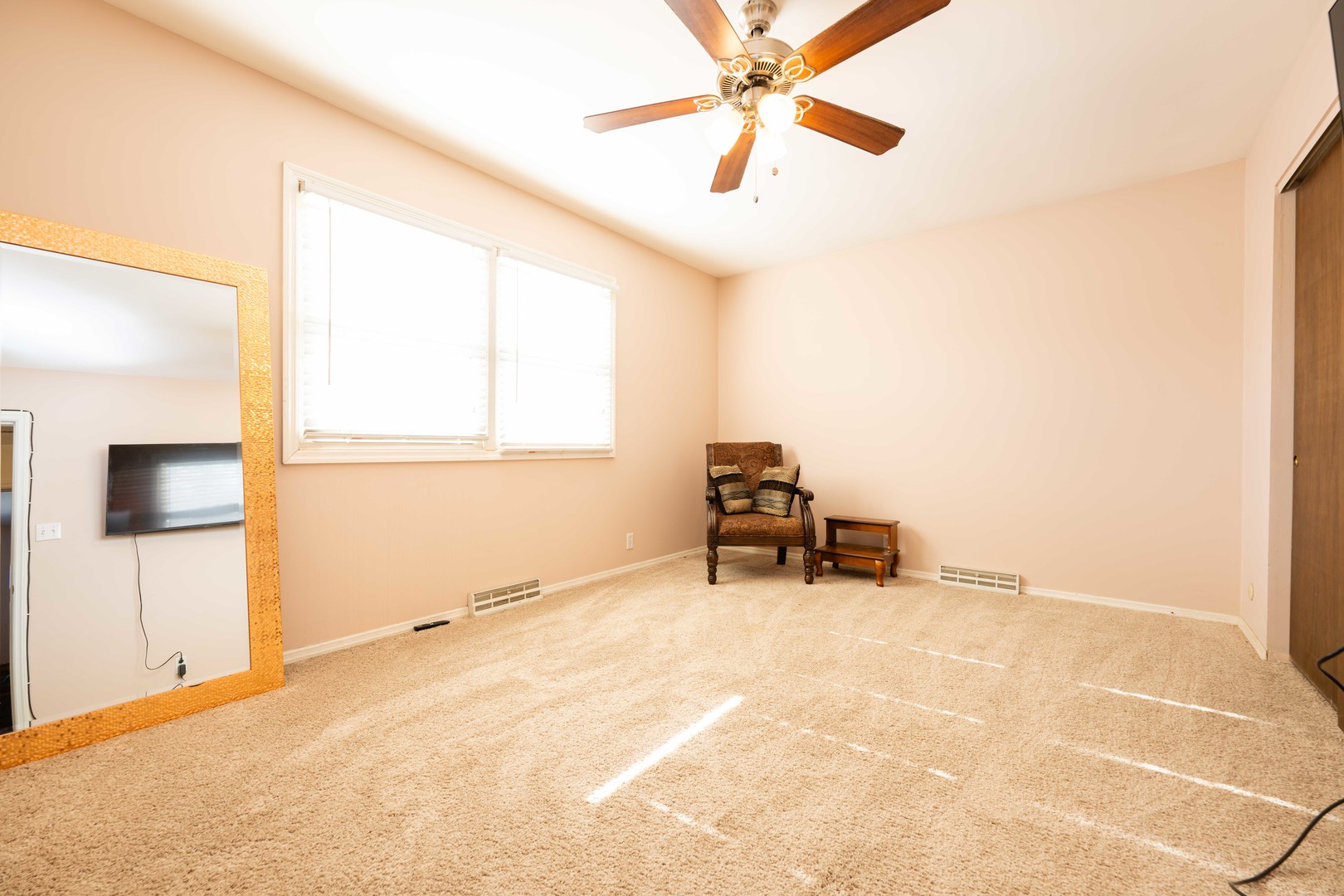 2105 Branch Road Champaign, IL 61821 - Photo 12 of 28 Gallery Image 12