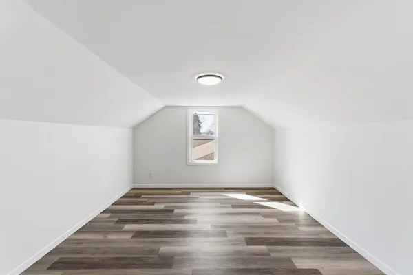 $239,999 | 2330 177th Street, Lansing, IL 60438