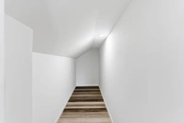 $239,999 | 2330 177th Street, Lansing, IL 60438