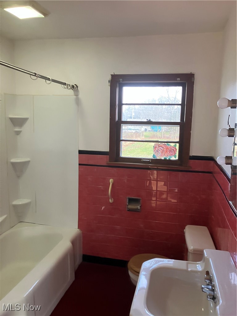 4234 Lake Road Youngstown, OH 44511 - Photo 12 of 14