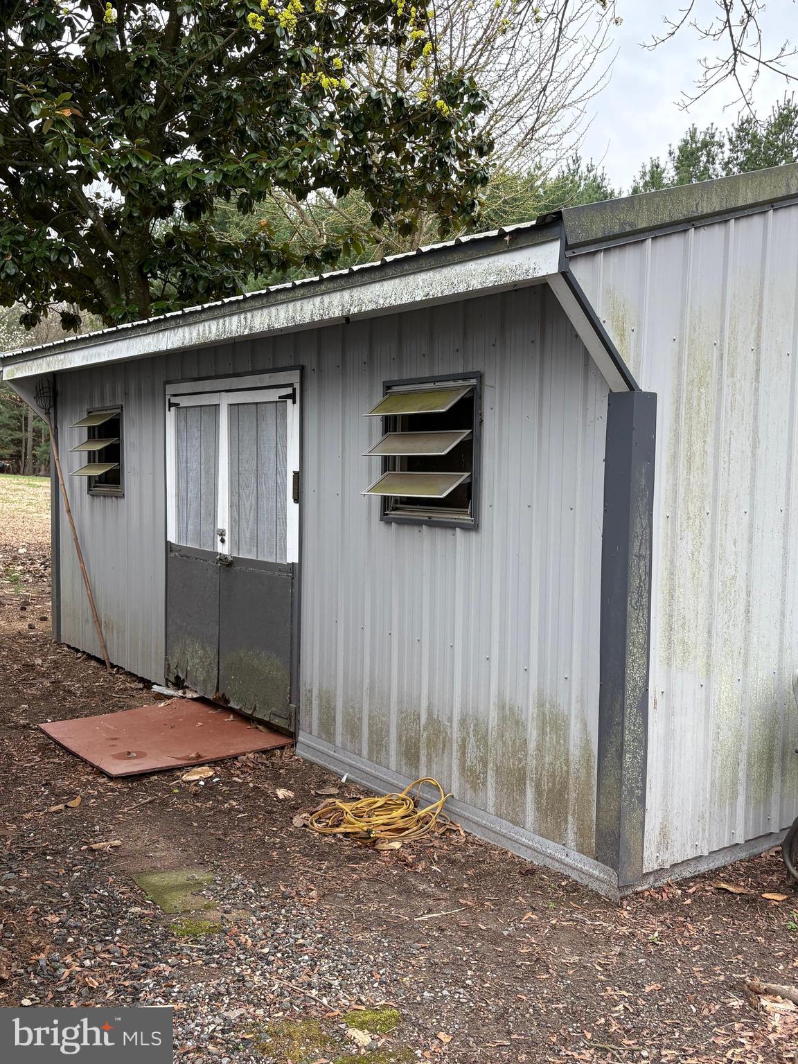 1106 Round Top Road Chestertown, MD 21620 - Photo 22 of 27 a backyard of a house