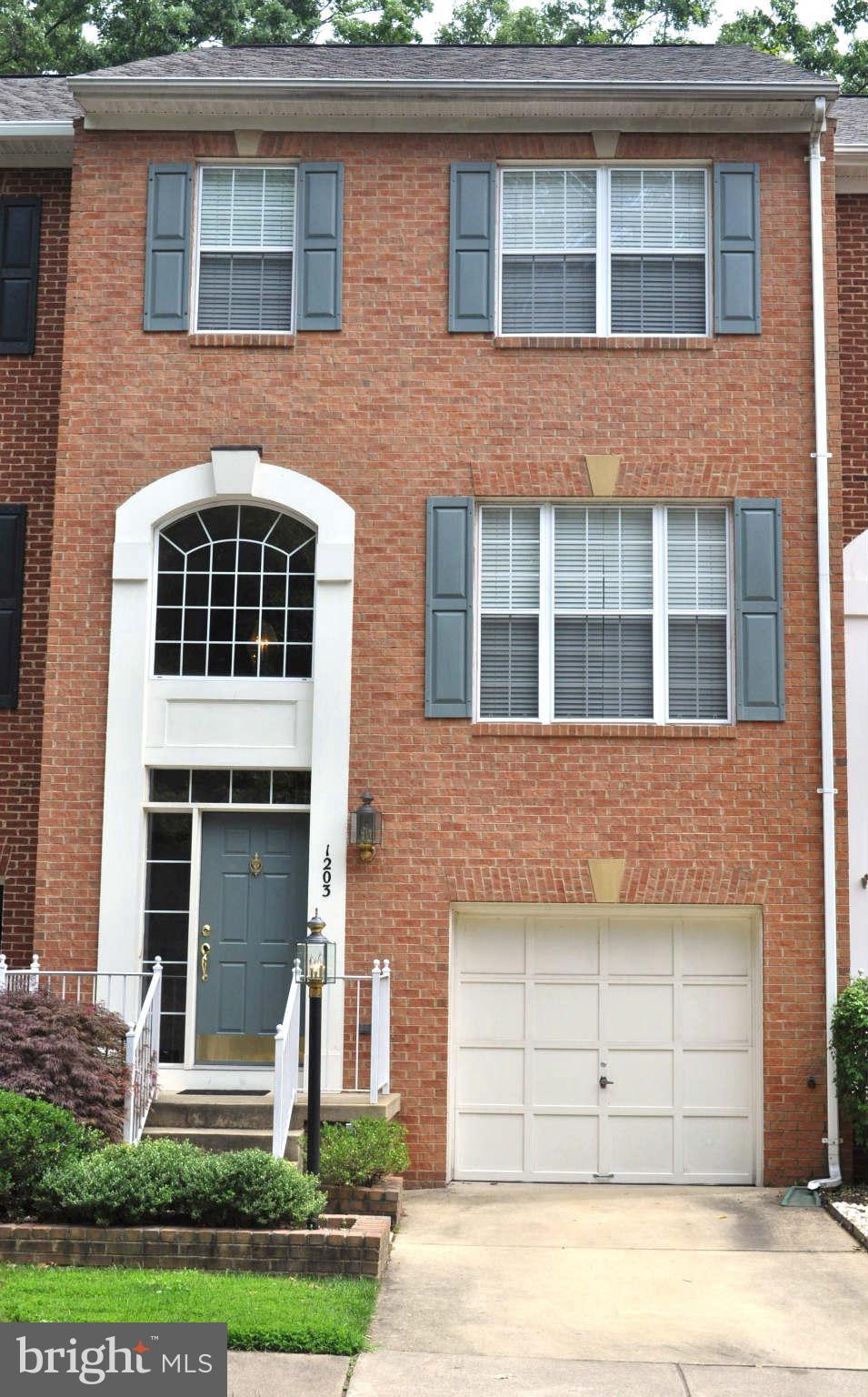 1203 Wild Hawthorn Way Reston, VA 20194 - Photo 22 of 22 Exterior (Front)
