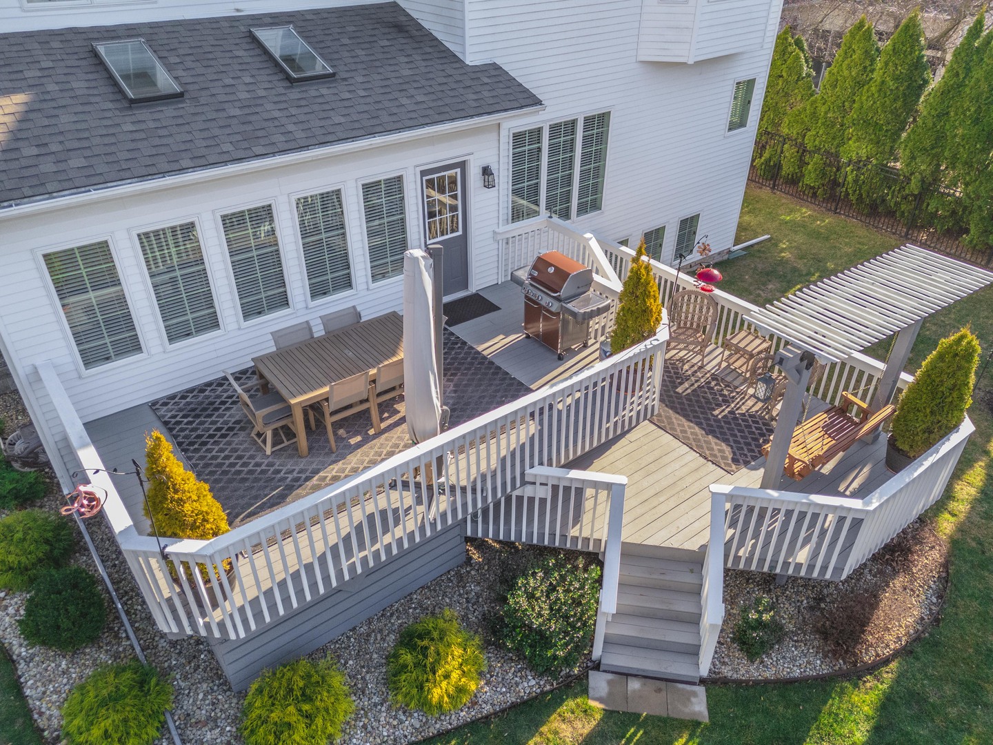 2006 Woodbine Road Bloomington, IL 61704 - Photo 12 of 98