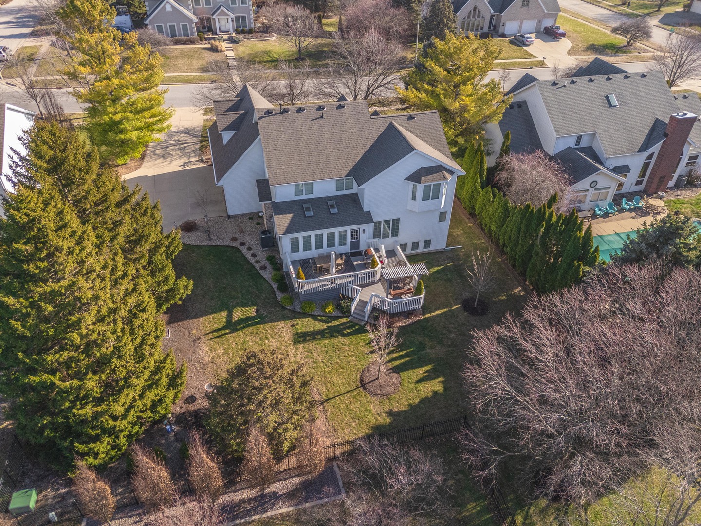 2006 Woodbine Road Bloomington, IL 61704 - Photo 2 of 98