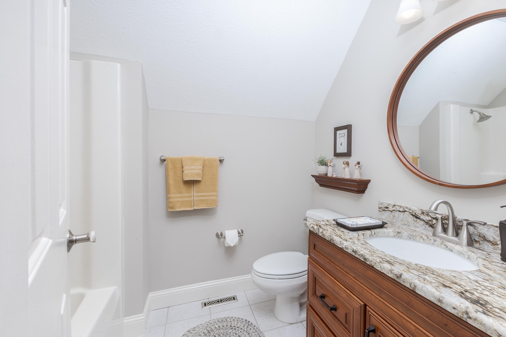 2006 Woodbine Road Bloomington, IL 61704 - Photo 67 of 98