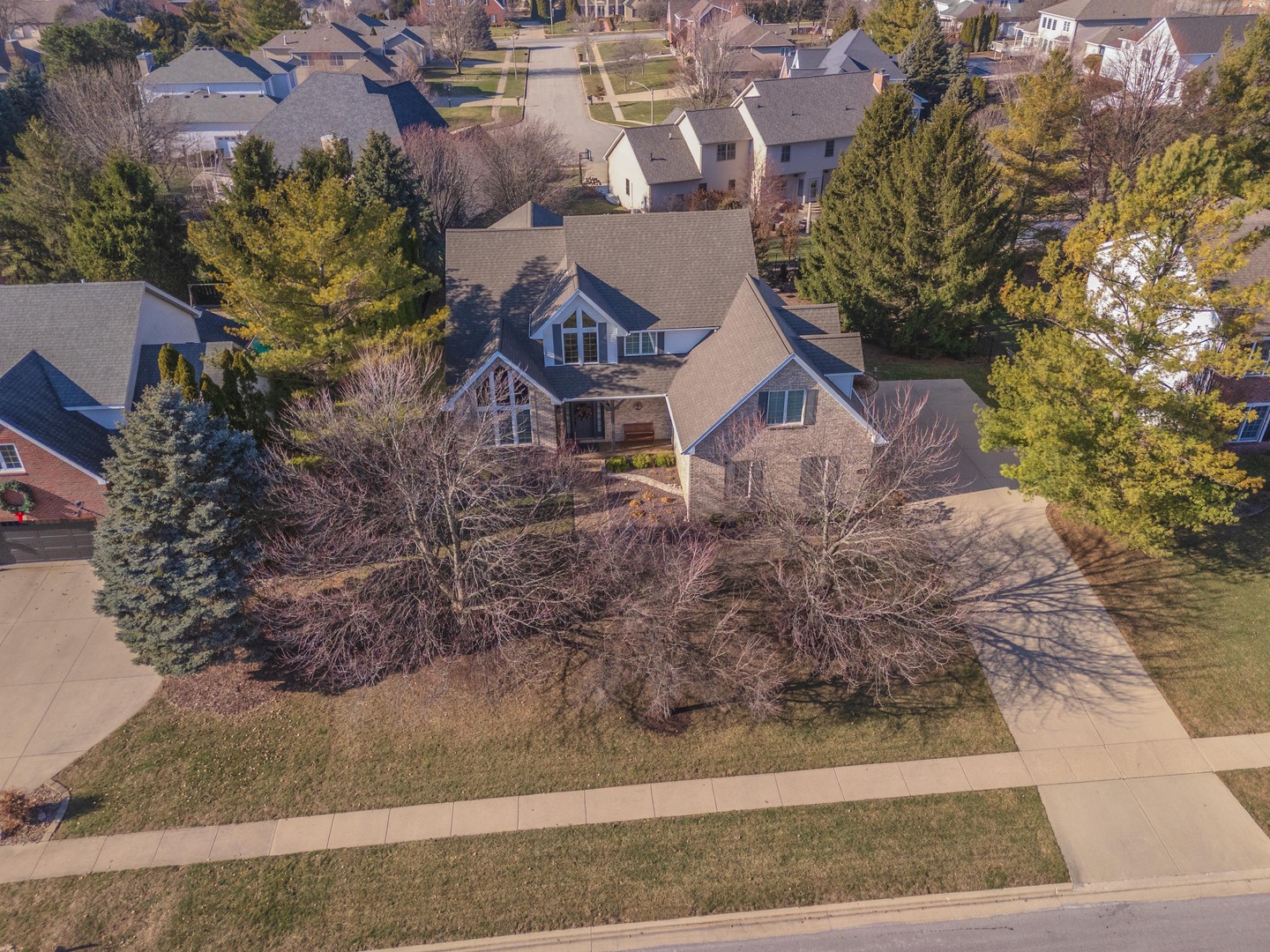 2006 Woodbine Road Bloomington, IL 61704 - Photo 10 of 98