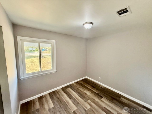 1689 Dale Ridge Road New Carlisle, OH 45344 - Photo 16 of 23 Gallery Image 16
