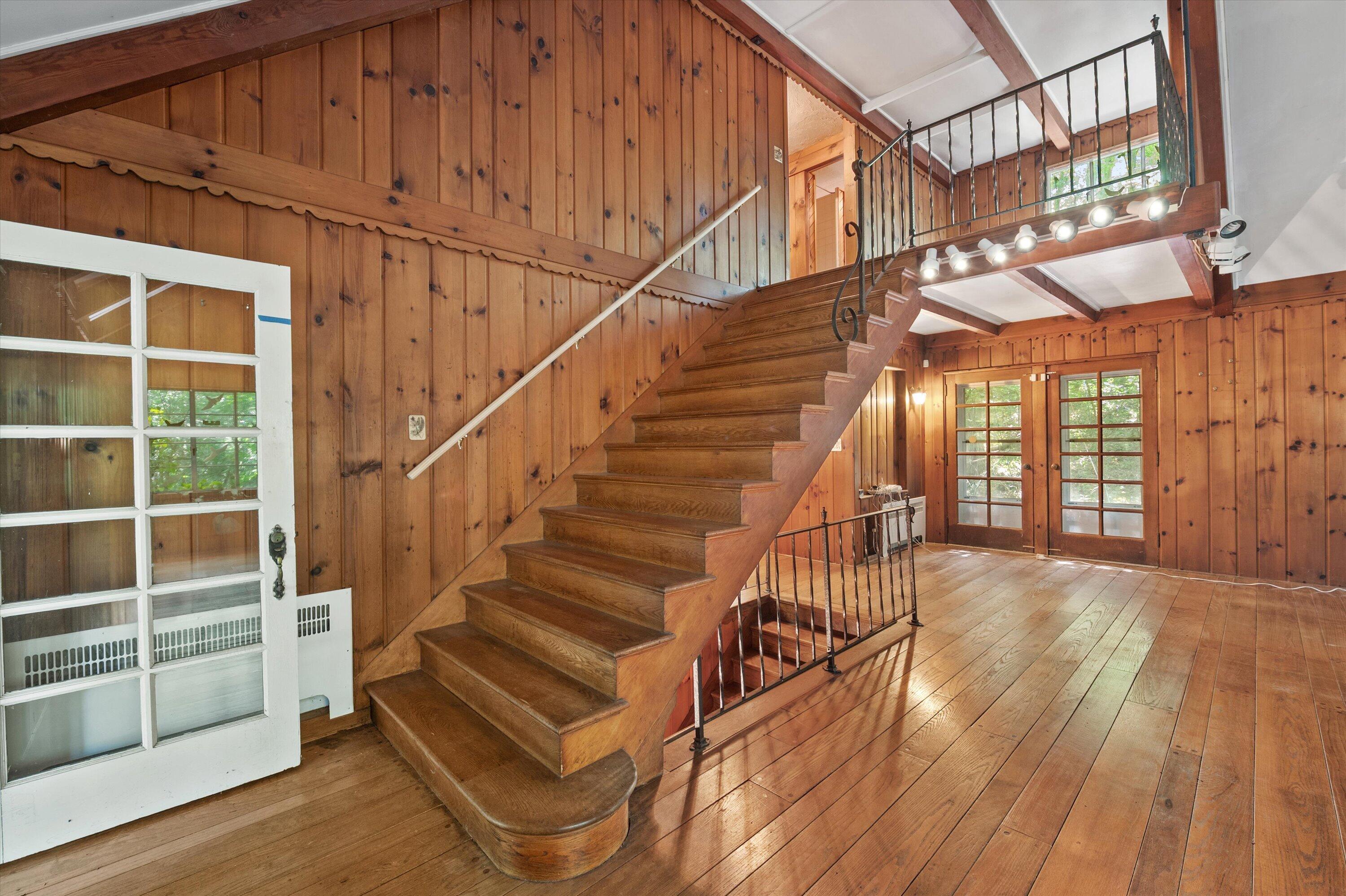 W349-s4002 Waterville Road Ottawa, WI 53118 - Photo 12 of 26 Staircase to upper level