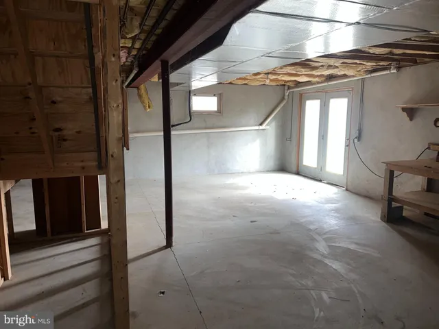 a view of empty room