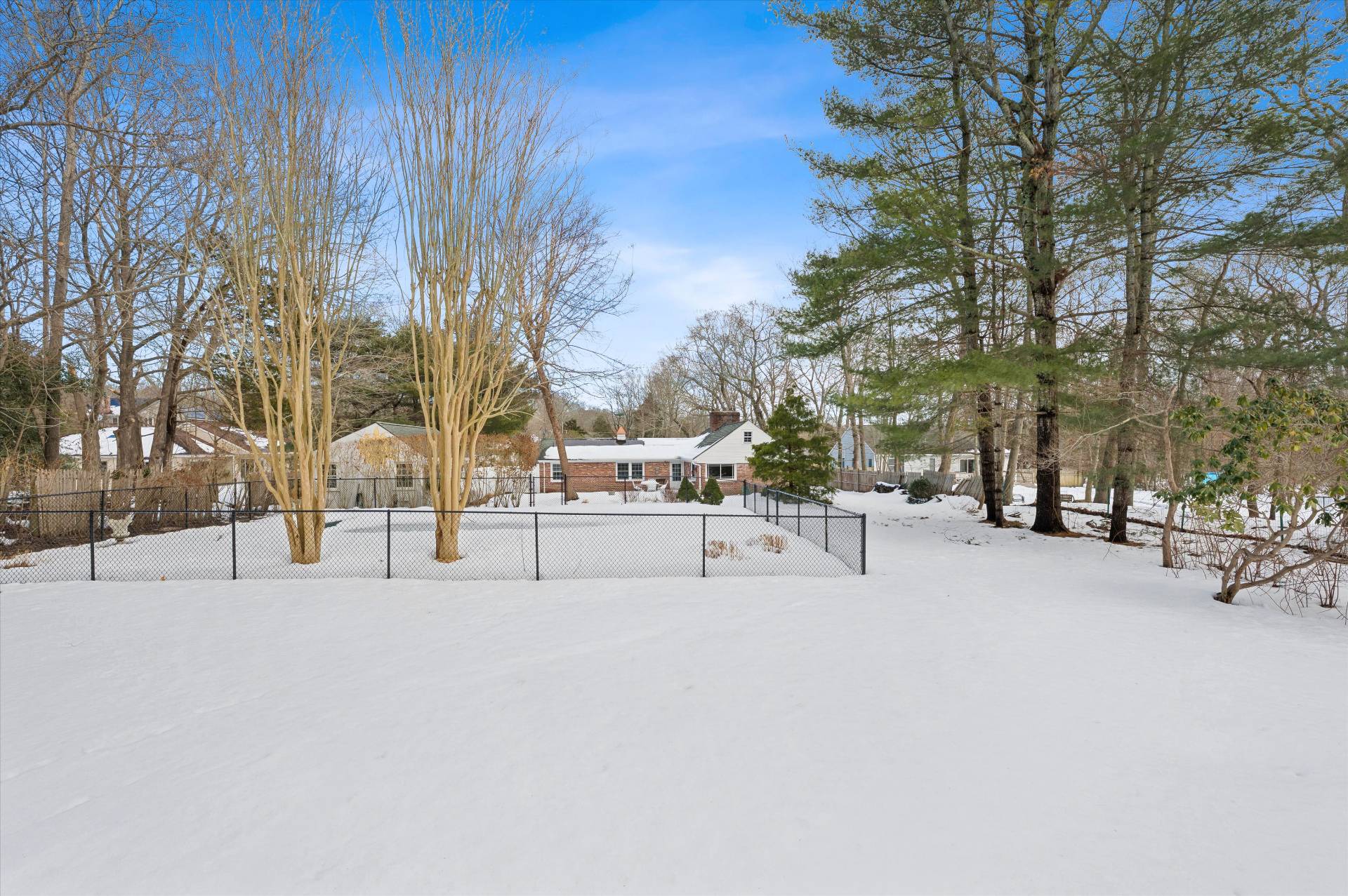 29 D Squiretown Road Hampton Bays, NY 11946 - Photo 25 of 26