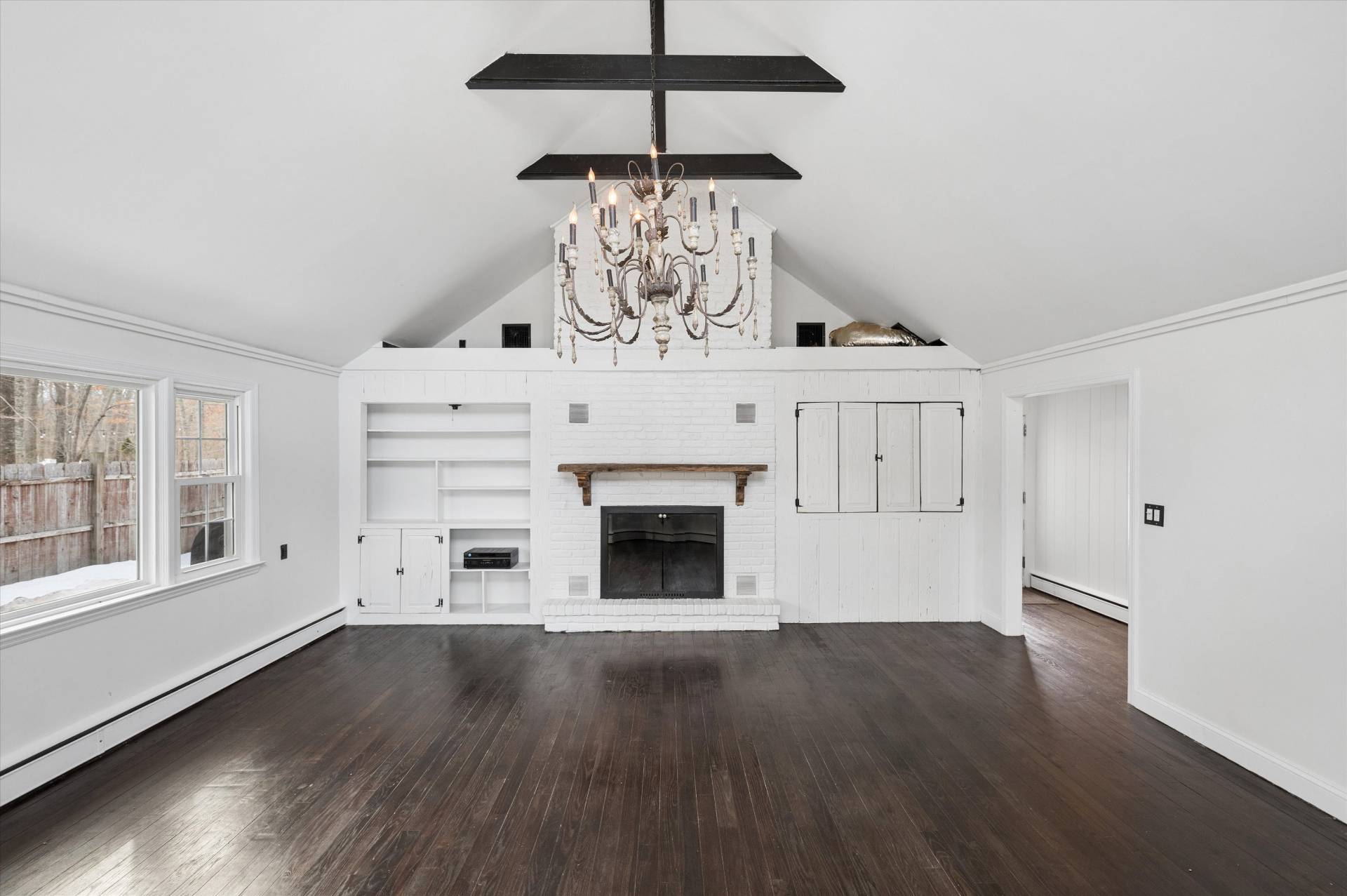 29 D Squiretown Road Hampton Bays, NY 11946 - Photo 7 of 26