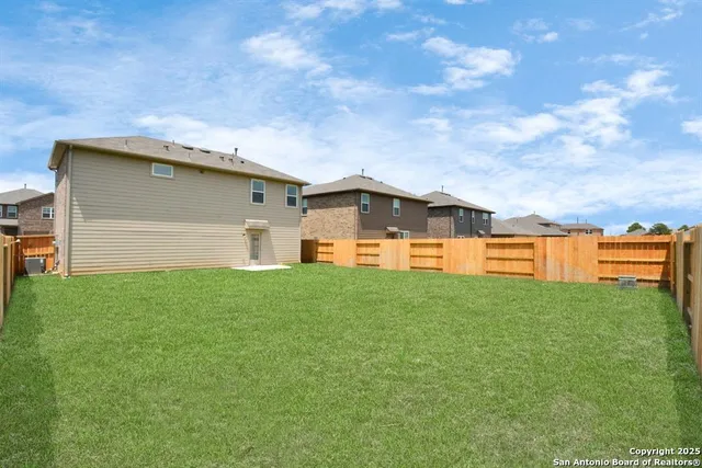 $2,649 | 27035 Beacon Gln Drive, Unit KIMBELL D1, Katy, TX 77493