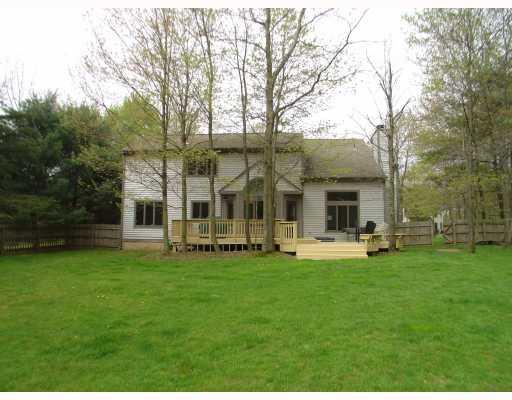 109 Firethorn Road Economy, PA 15005 - Photo 11 of 14 Exterior Back.