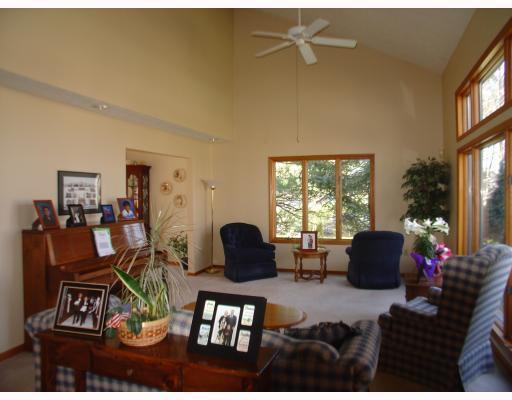 109 Firethorn Road Economy, PA 15005 - Photo 4 of 14 Living Room.