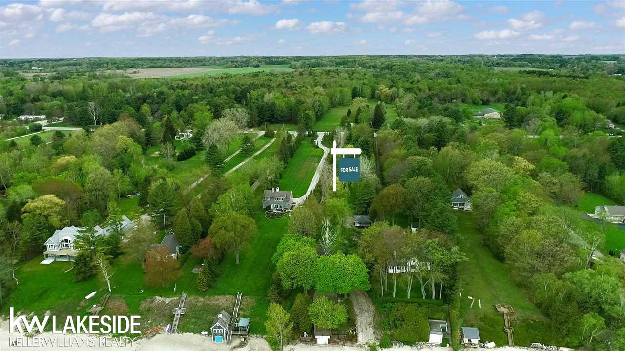 4735 Lakeshore Road Lexington, MI 48450 - Photo 68 of 75 50074704-67.JPG